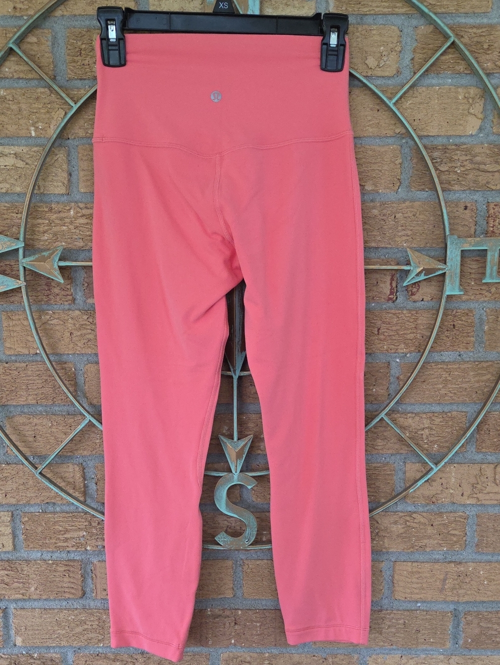 Lululemon Size 6 High-Rise Align Crop Leggings 24" Coral Performance Yoga Pants